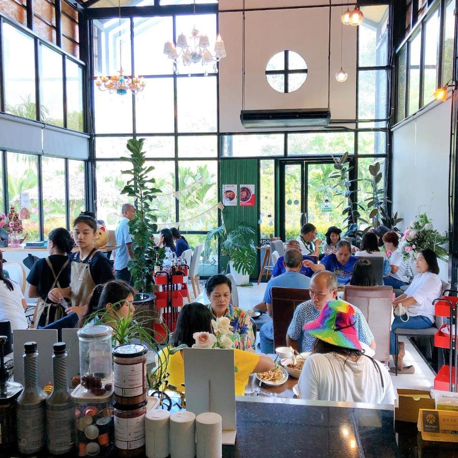 คุ้มกะลาหัวฟาร์มสเตย์ Ban Pha Saeng Lang Extérieur photo